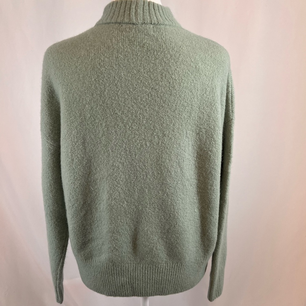 New / Jcrew women’s sweater - Picture 3 of 7